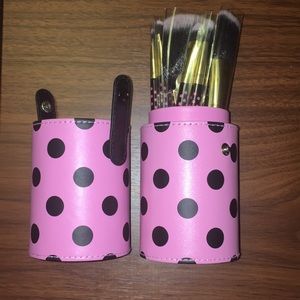 BH Cosmetics Pink-A-Dot 11 Piece Brush Set